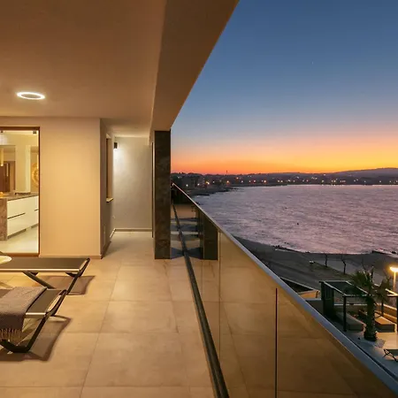 Infinity Blue & Golden Sky By Malibu Collection Vila *