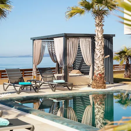 Vila Infinity Blue & Golden Sky By Malibu Collection Vir